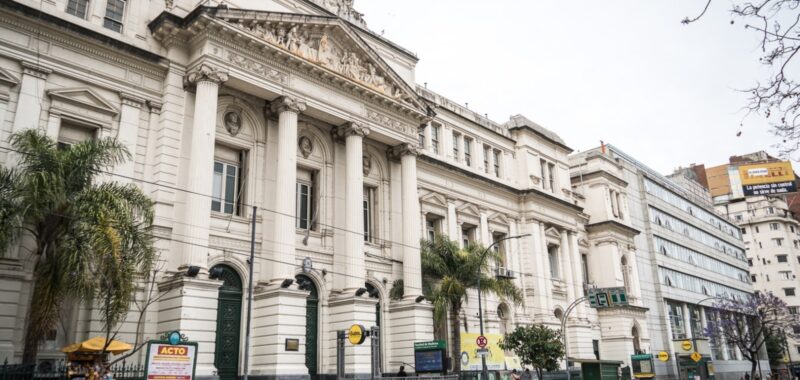 UN INFORME DE LA UBA ADVIERTE SOBRE LOS EFECTOS DEL CRECIMIENTO ASIMÉTRICO EN EL ACTUAL MODELO ECONÓMICO