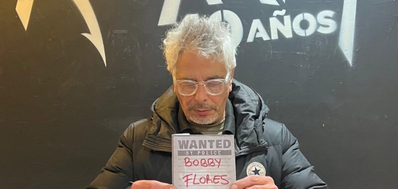 Violento robo al periodista Bobby Flores